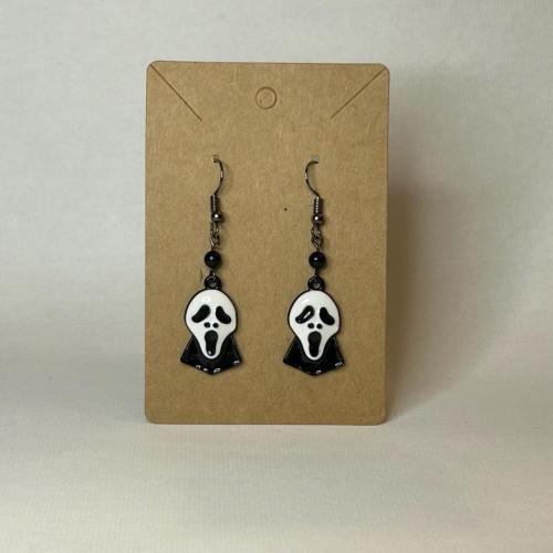 The Scream Earrings - $10